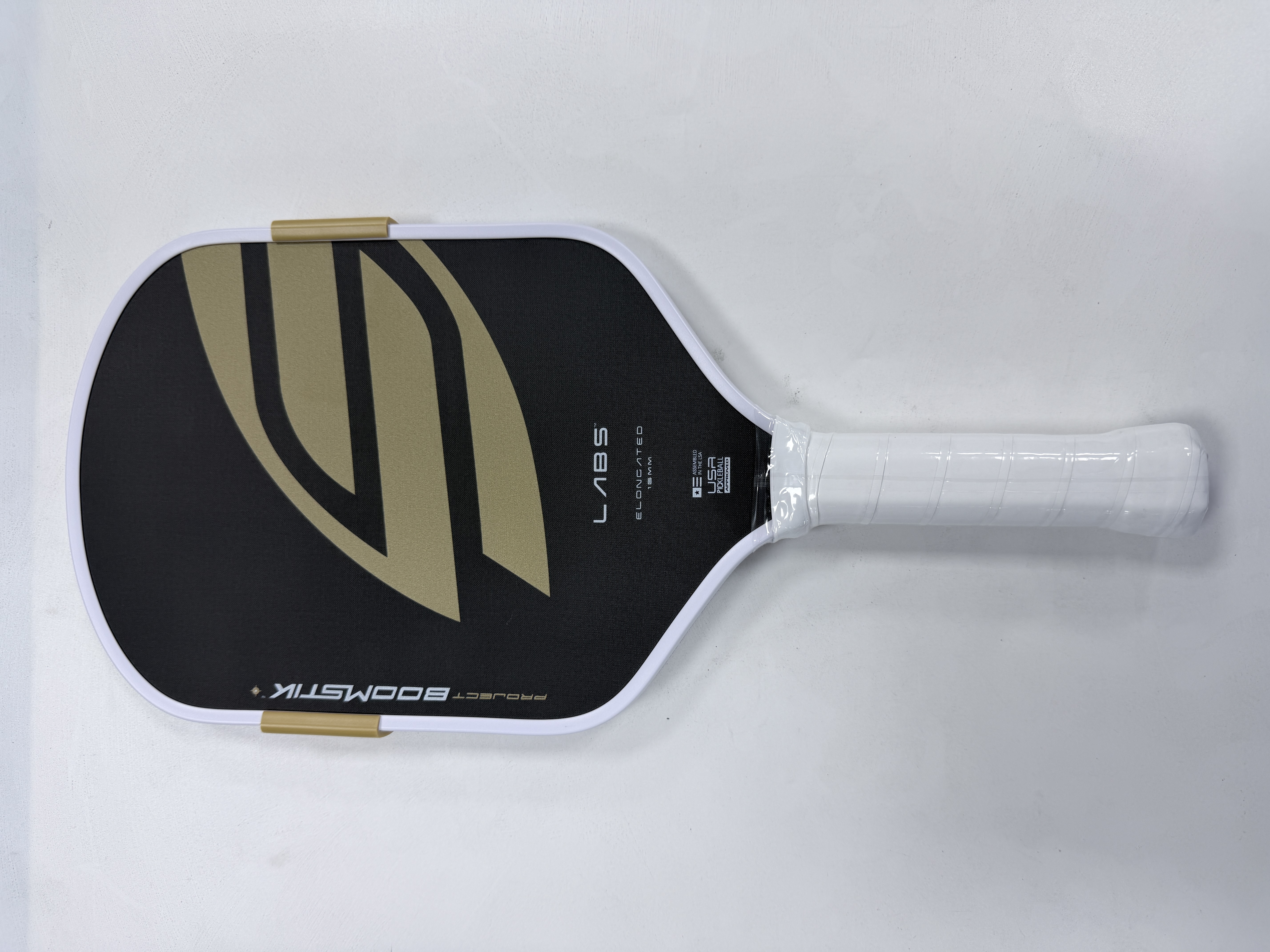 Crepe Pan Carbon - BOOMSTICK Style Elongated Professional Pickleball Paddle,